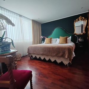 Ana Frank Boutique Hotel